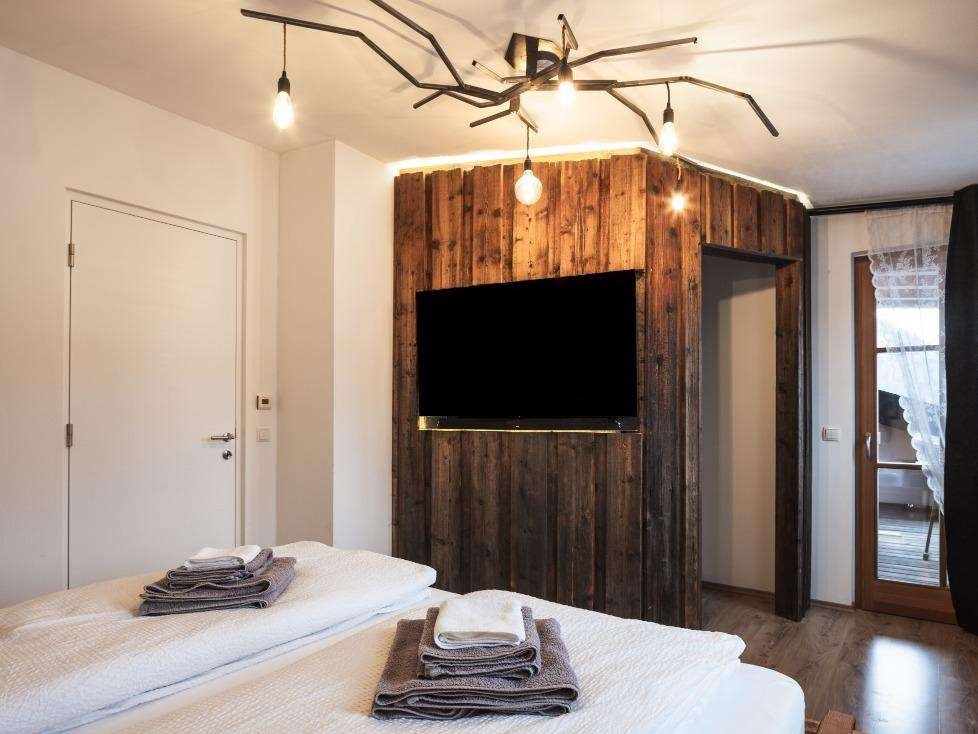 Bedroom Nr. 1 (2)
